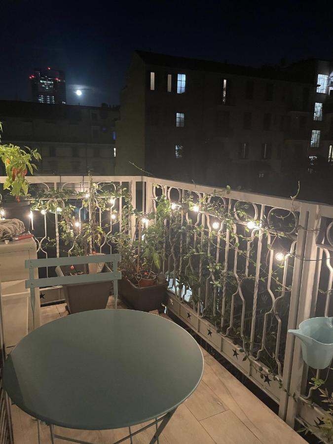 Milano Isola - Bright 2-Room Apartment With Balcony Extérieur photo